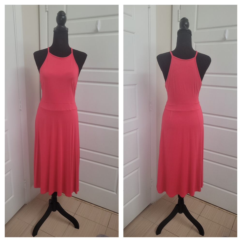 Chic Coral Midi Dress